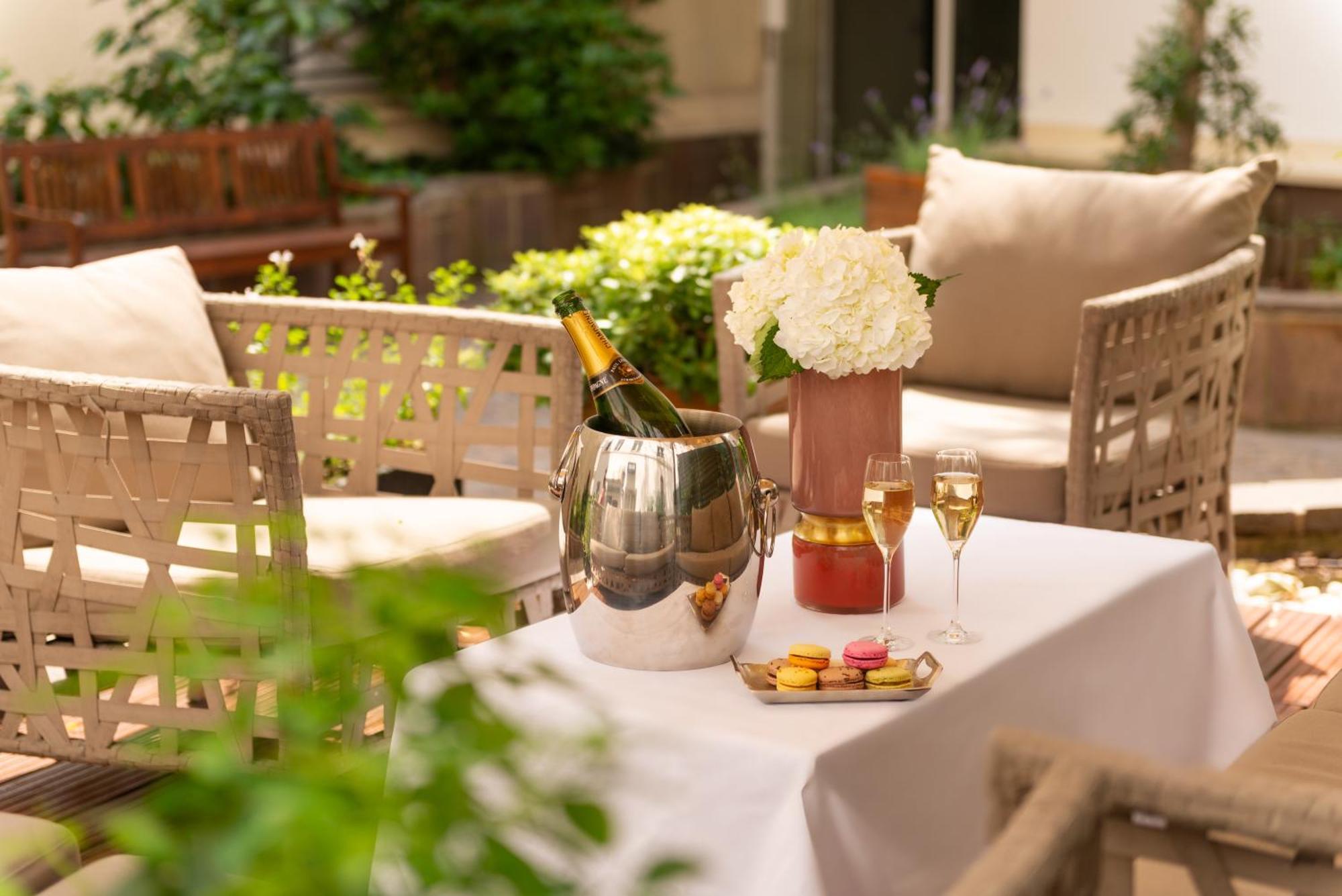 Le Patio Bastille Paris Exterior foto